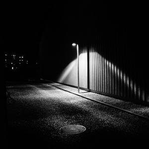 欧美张开腿被4p黑人
